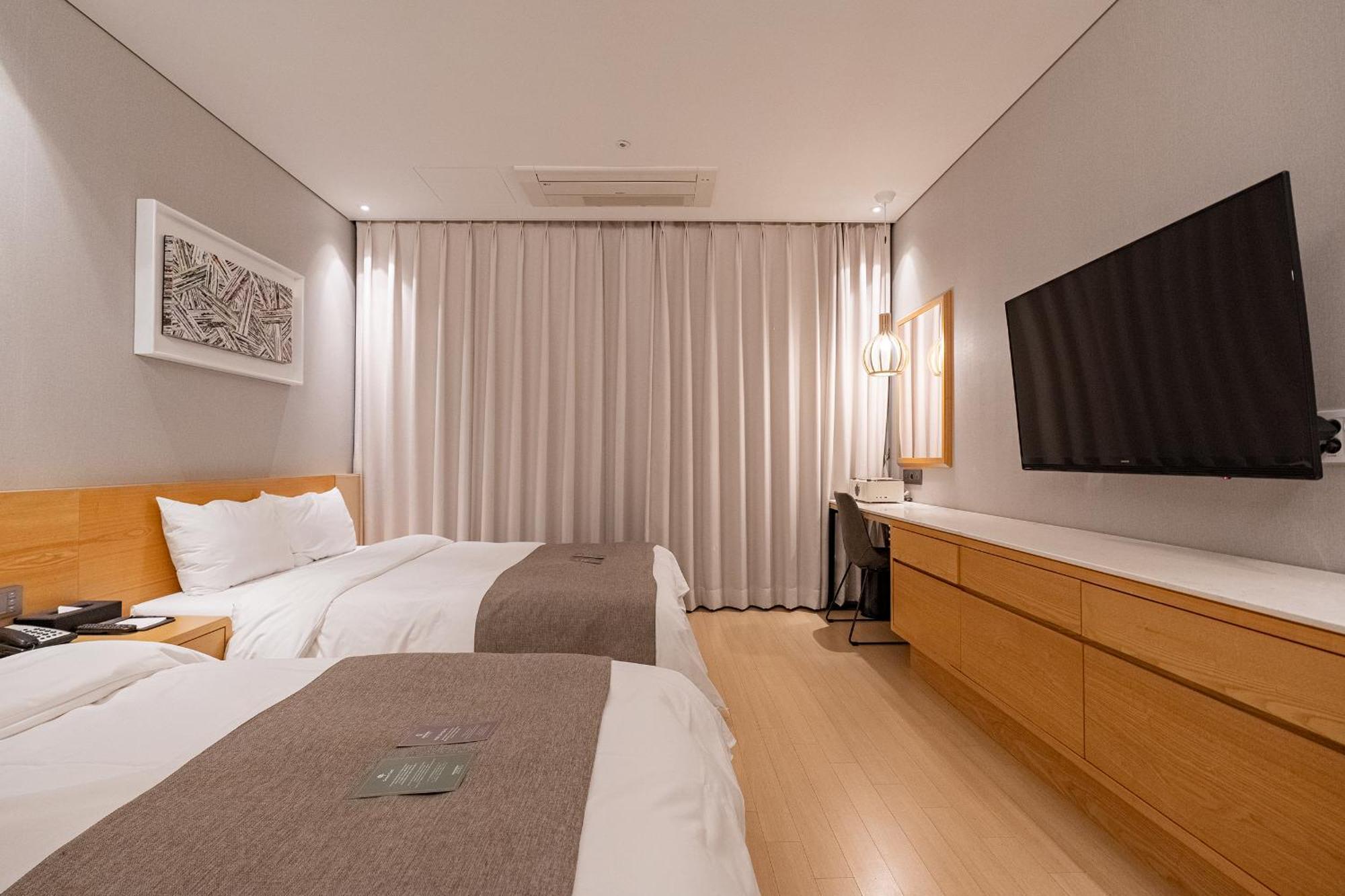Gloucester Hotel צאונגג'ו מראה חיצוני תמונה